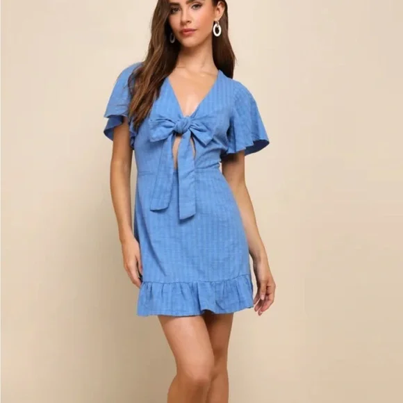 NWT Lulu’s Blue Cutout Tie-Front Ruffled Mini Dress - Picture 1 of 3